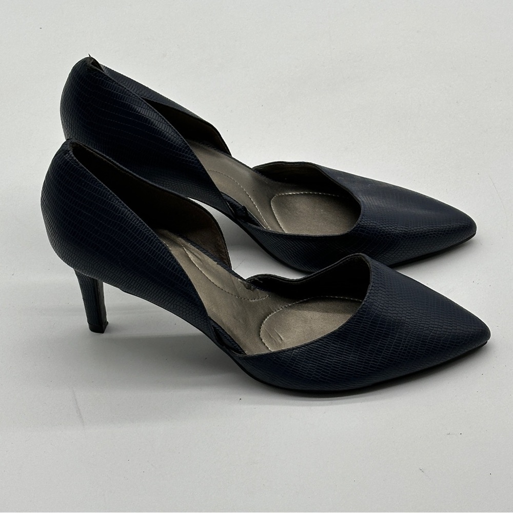 Bandolino Grenow Pumps, Blue, Women's 7.5 M